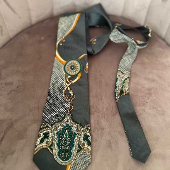 Christian Armand next tie | - Picture 1 of 4